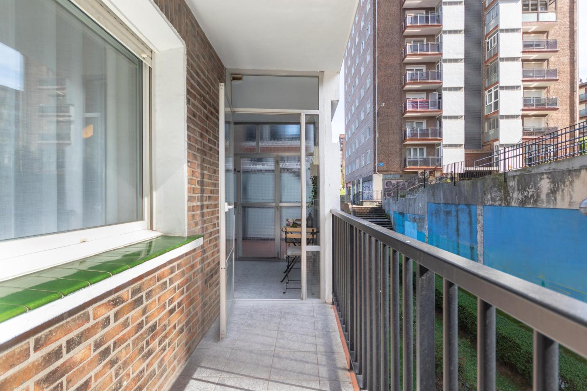 Etxebarria Apartment By People Rentals Bilbao Exterior foto