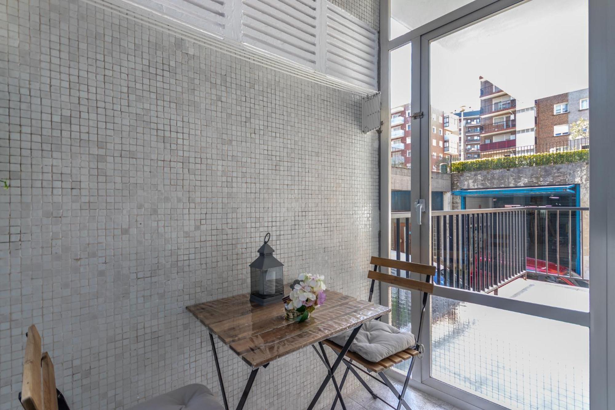Etxebarria Apartment By People Rentals Bilbao Exterior foto